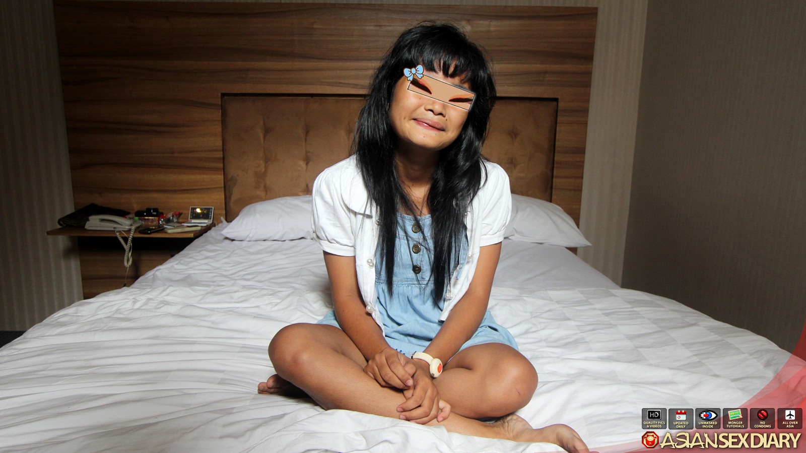Petite Asian Innocent - Hairy petite Indonesian babe